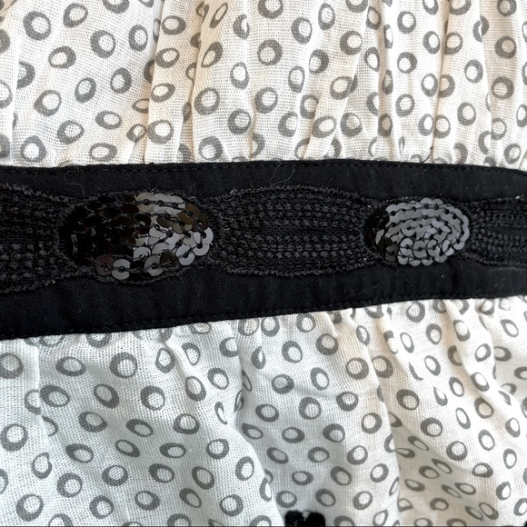 Embroidered Flower Empire Waist Square Neck Tunic - Picture 8 of 8